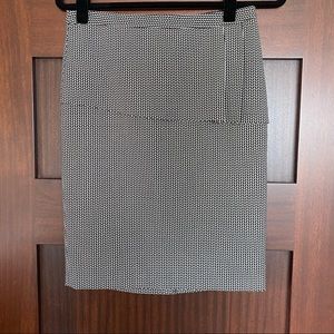 NWT The Limited Pencil Skirt size 2
